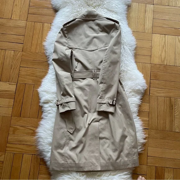 Burberry Trench Coat - Picture 3 of 16